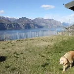 Manuela-lake View Villa *