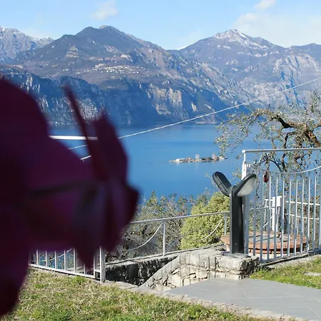 Manuela-lake View Brenzone sul Garda
