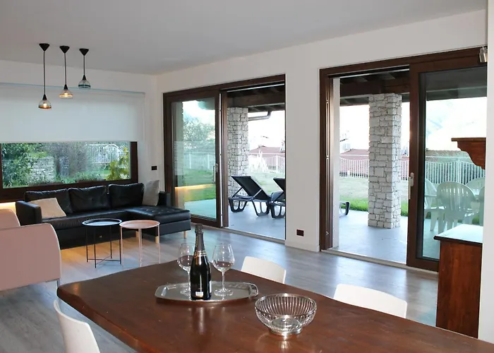 Villa Manuela-lake View *