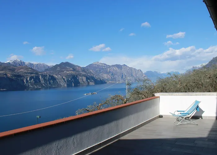 Manuela-lake View * Brenzone sul Garda